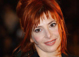 25 août : sortie du nouvel album de Mylène Farmer