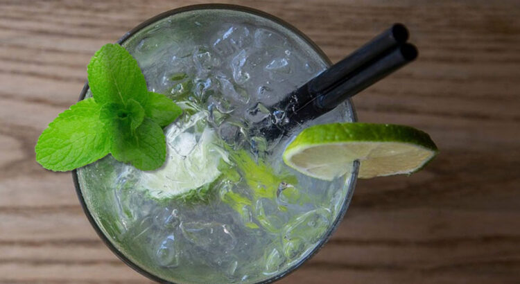 5 idées de boissons sans alcool pour se rafraîchir en été