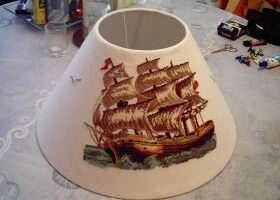 Abatjour au points de croix