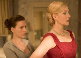 Scarlett, la nounou préférée des grands garçons