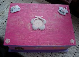 Boîte de rangement d&rsquo;accessoires pour le futur bébé