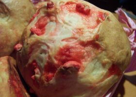 Briochettes aux pralines roses