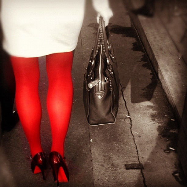 C&rsquo;est la shoe week sur grazia.fr, et vous ? Vous avez une histoire de chaussures à nous raconter ?