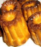 Cannelés au lait concentré