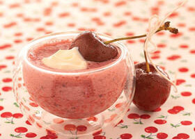 Cerises au lait de brebis