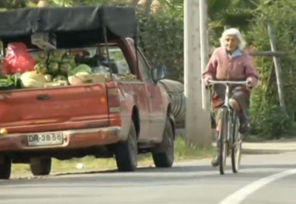 Cette adorable grand-mère de 90 ans fait tous les jours 30 kilomètres en vélo
