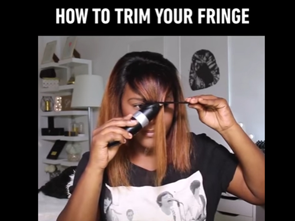 Cette jeune femme se coupe les cheveux seule et se plante totalement