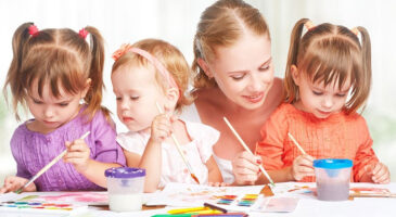 Changer de voie pour travailler dans le secteur de la petite enfance