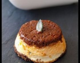 Cheesecake au chèvre et à la tomate