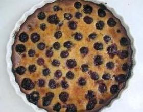 Clafoutis aux cerises de mon jardin