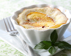 Clafoutis multifruits à la menthe