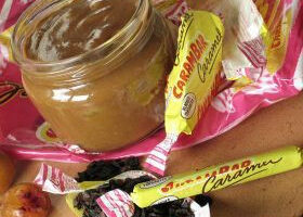 Confiture de caramel au lait aux mirabelles.