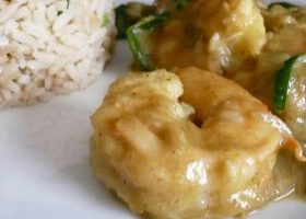 Crevettes au curry vert