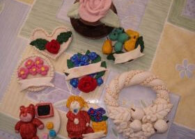 Décoration de porte en pâte à sel