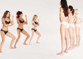 La marque de lingerie initie les filles au rugby !