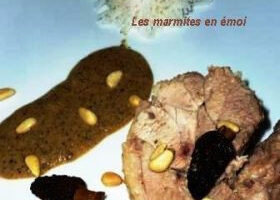 DINDE DE NOEL AU MASCARPONE, MORILLES ET PIGNONS DE PIN