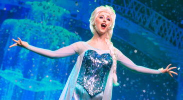 Disneyland Paris : la fête givrée de la Reine des Neiges arrive !