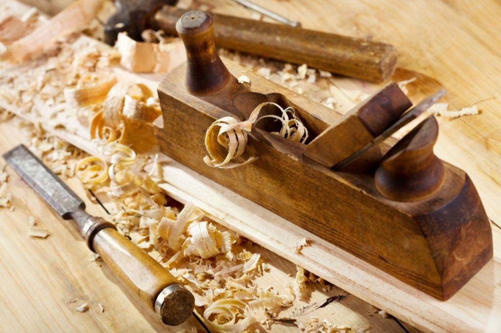 Entretenir un meuble en bois, mes trucs et astuces.