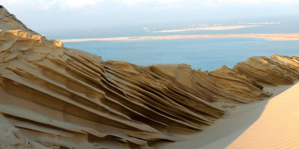 Exceptionnel : la dune du Pilat sculptée par le froid et le vent