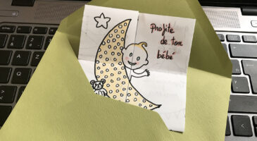 Fabriquer une carte qui se déplie sans fin