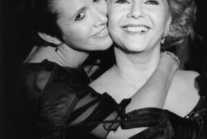 Formidable restrospective de Carrie Fisher et de sa mère Debbie Reynolds [photos]