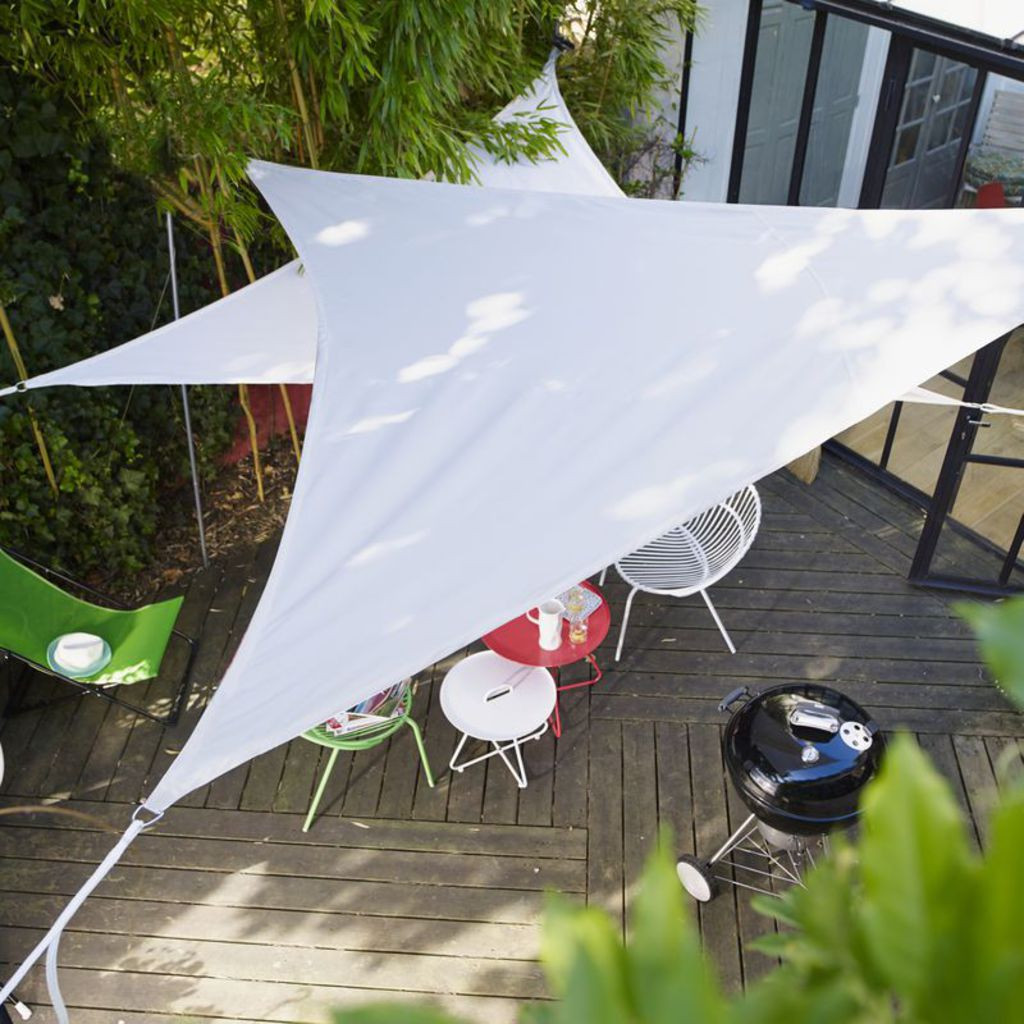 Fraicheur estivale : misez sur le voile d&rsquo;ombrage