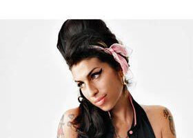 Amy Winehouse dessine des vêtements pour Fred Perry !