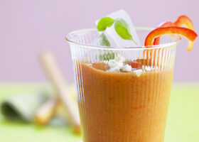Gaspacho de légumes à la mozzarella