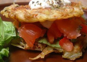 Hamburger aux galettes de pommes de terre