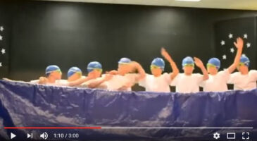 Hilarant : la fausse natation synchronisée
