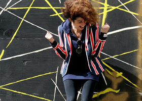 Interview : Sophie Delila, une chanteuse qui rend accro !