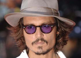 Johnny Depp, un rockeur aux deux gardes du corps