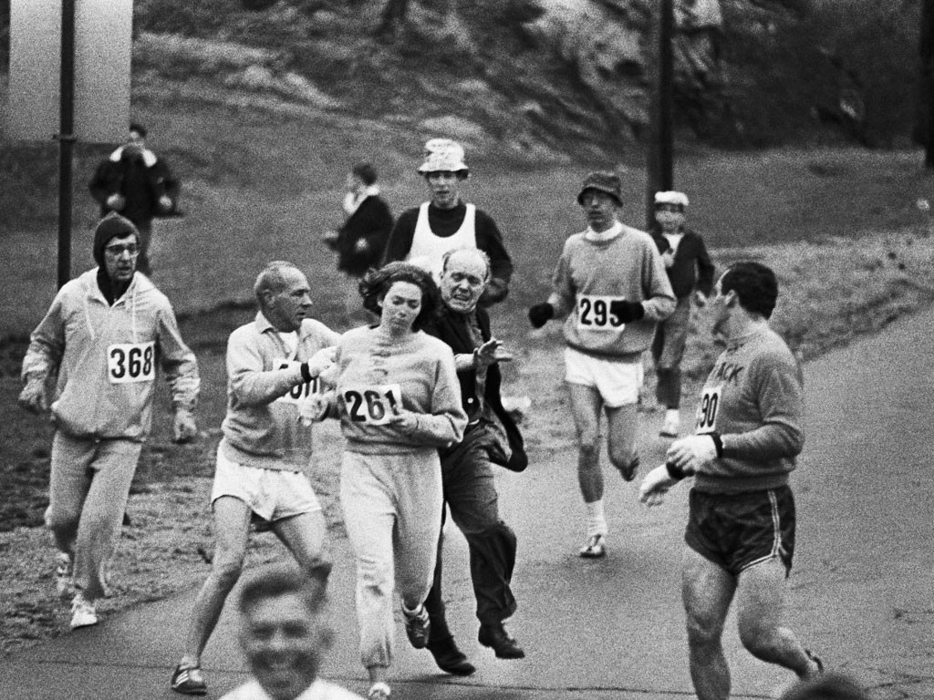 Kathrine Switzer a permis aux femmes de pouvoir courir des marathons