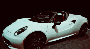 L’alfa Roméo 4C Spider, un joujou de luxe !