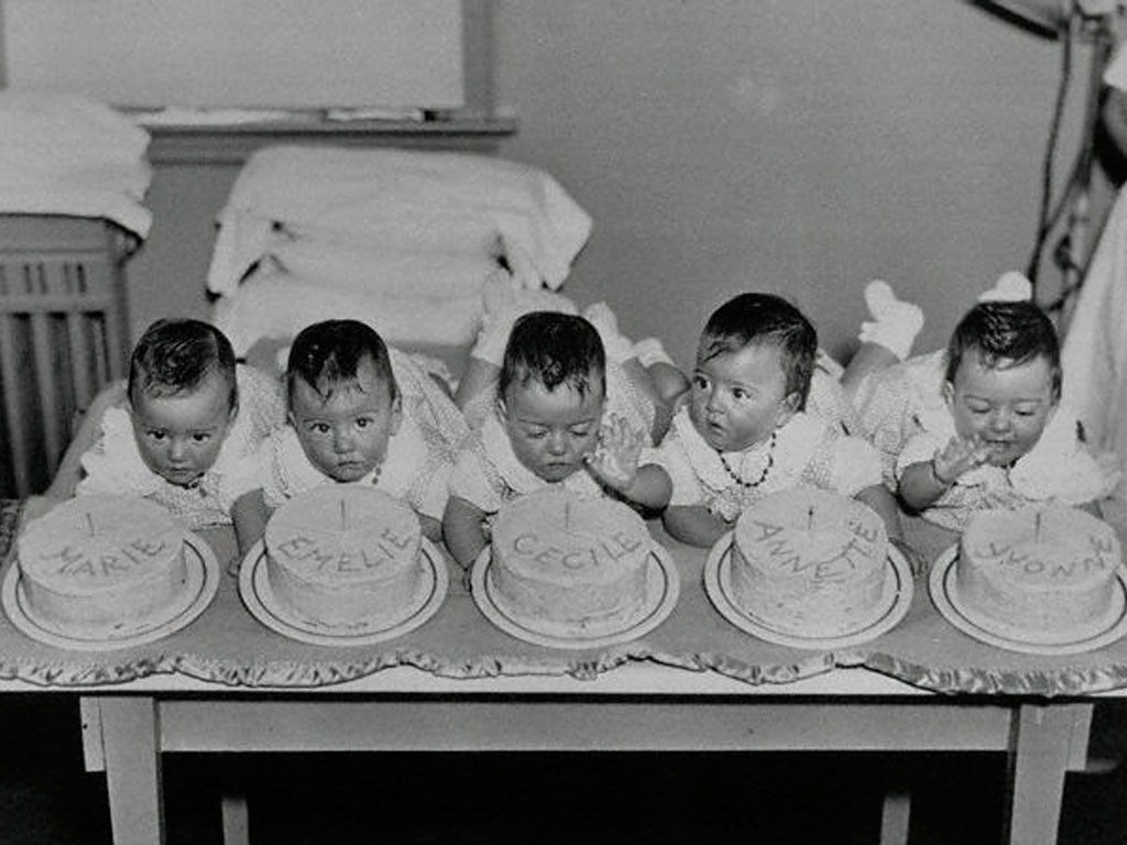 L’histoire complètement dingue des sœurs Dionne
