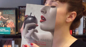 La librairie Mollat présente ses livres de manière très créative !