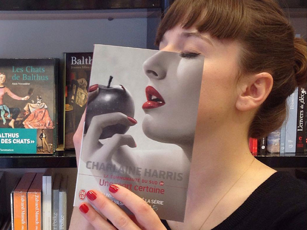 La librairie Mollat présente ses livres de manière très créative !