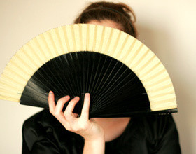 Le geste de l&rsquo;été : l&rsquo;éventail