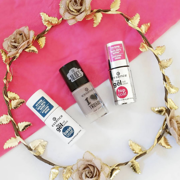 Le top-coat et la base gel d&rsquo;Essence, le secret d&rsquo;une manucure qui tient