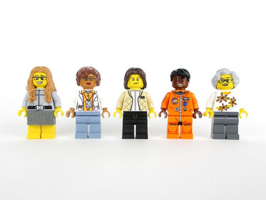 Lego rend hommage à 5 femmes de la NASA en créant des figurines à leur effigie