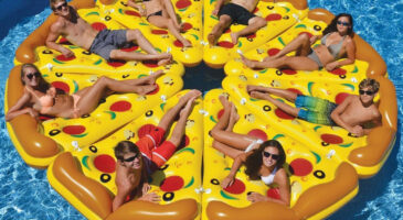 Les 5 bouées qu&rsquo;il vous faut pour l&rsquo;été