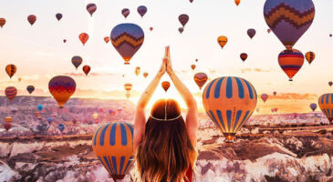 Les poétiques lâchés de montgolfière en Cappadoce (Turquie)