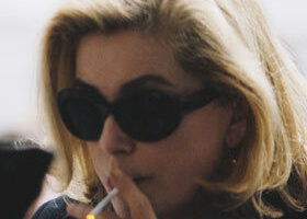 Les yeux de sa mère