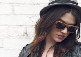 Je craque pour les lunettes en bois Shwood !