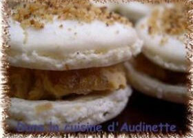 Macarons au foie gras et confit d&rsquo;oignons