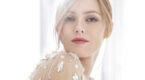 Making of : Vanessa Paradis se maquille en Rouge Coco de Chanel