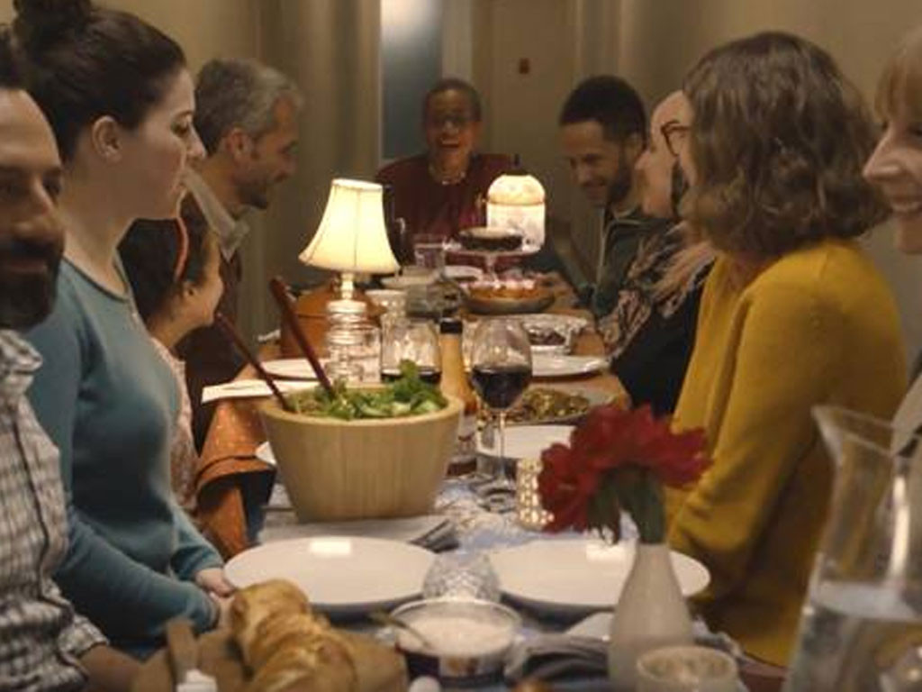 Mangez ensemble, c&rsquo;est le slogan de cette émouvante publicité pour une marque canadienne