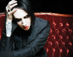  » Eat me Drink me « 