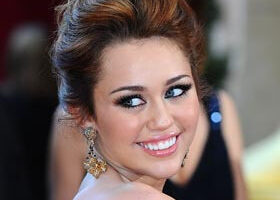 Miley Cyrus et Justin Bieber plus complices que jamais