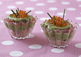 Verrine de mousse d&rsquo;avocat au saumon